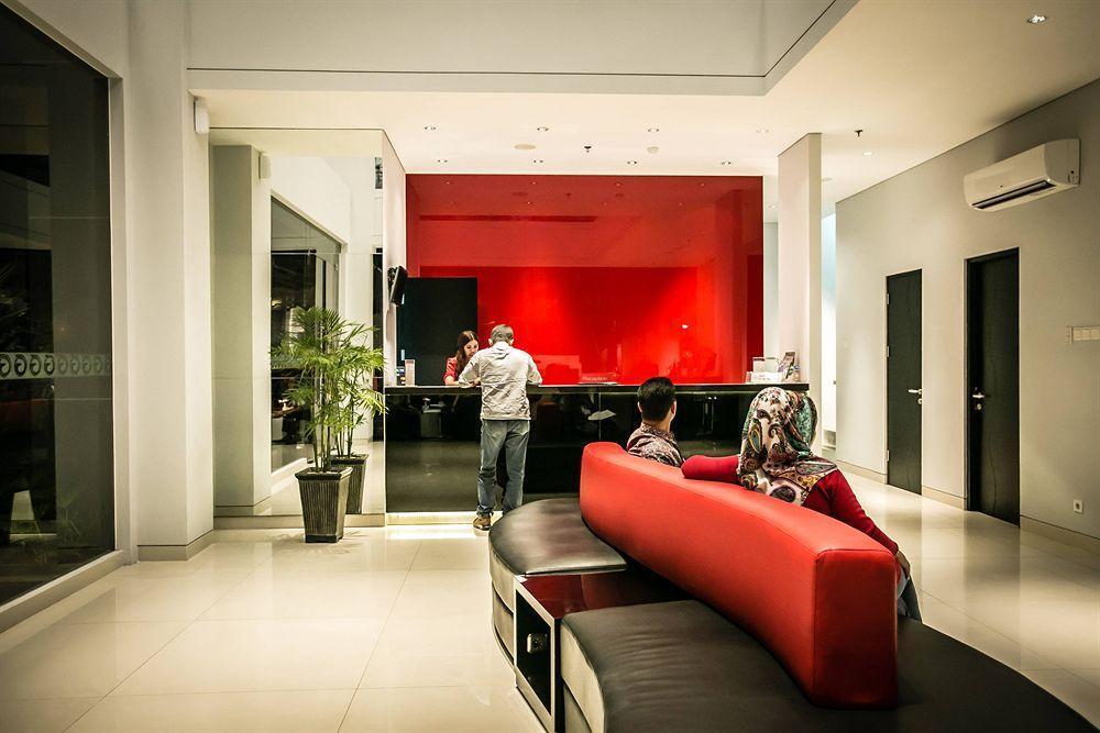 G Suites Hotel By Amithya Surabaya Luaran gambar
