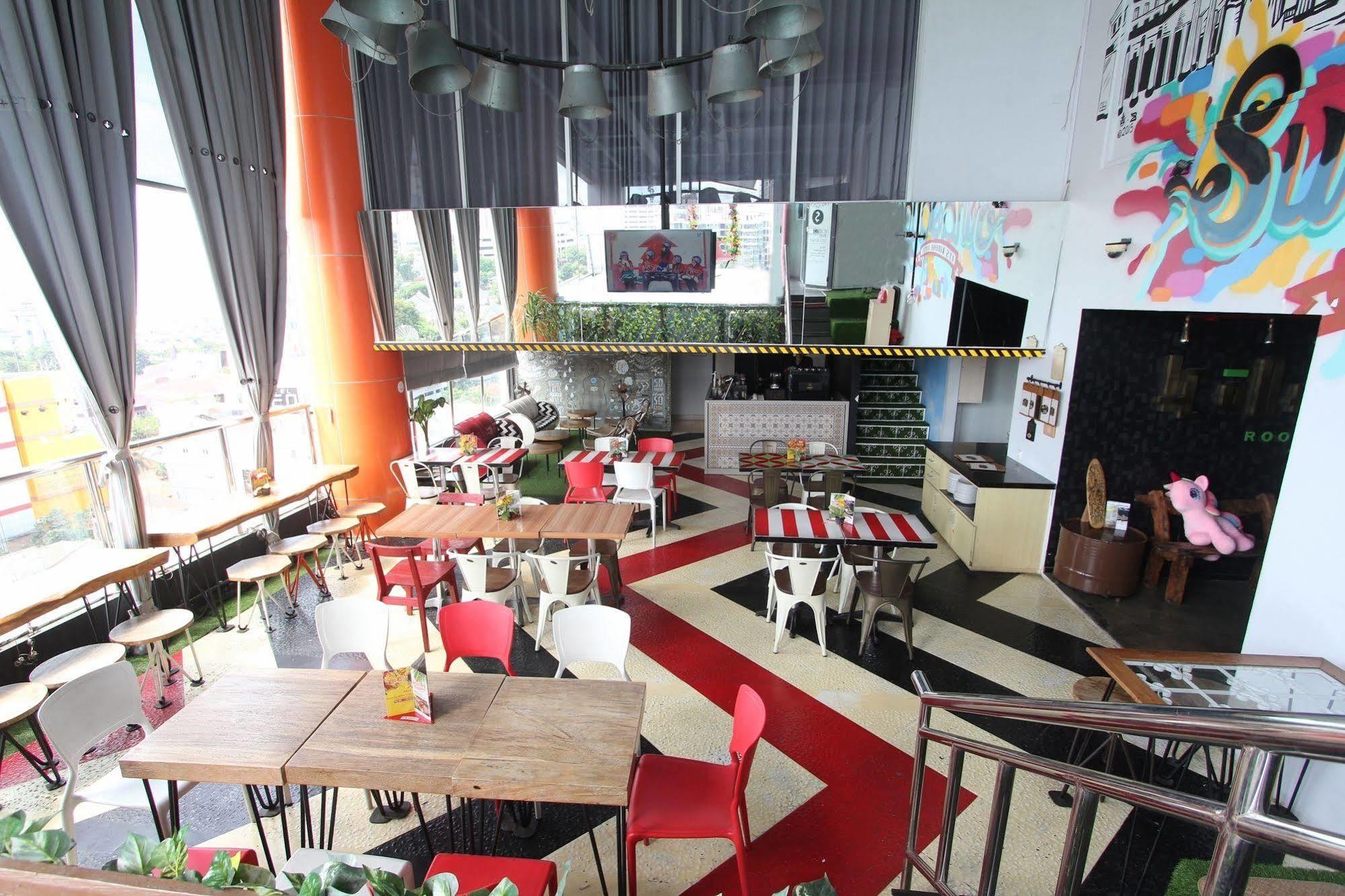 G Suites Hotel By Amithya Surabaya Luaran gambar